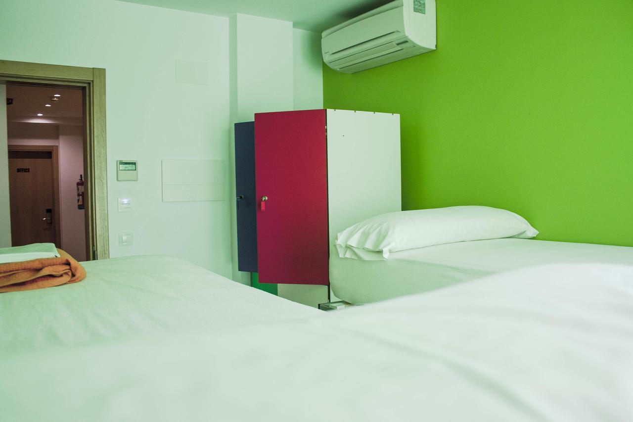 Pension San Fermin San Sebastian Ngoại thất bức ảnh
